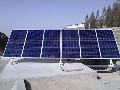 نظم الطاقة الشمسية المثبتة فوق أسطح المباني